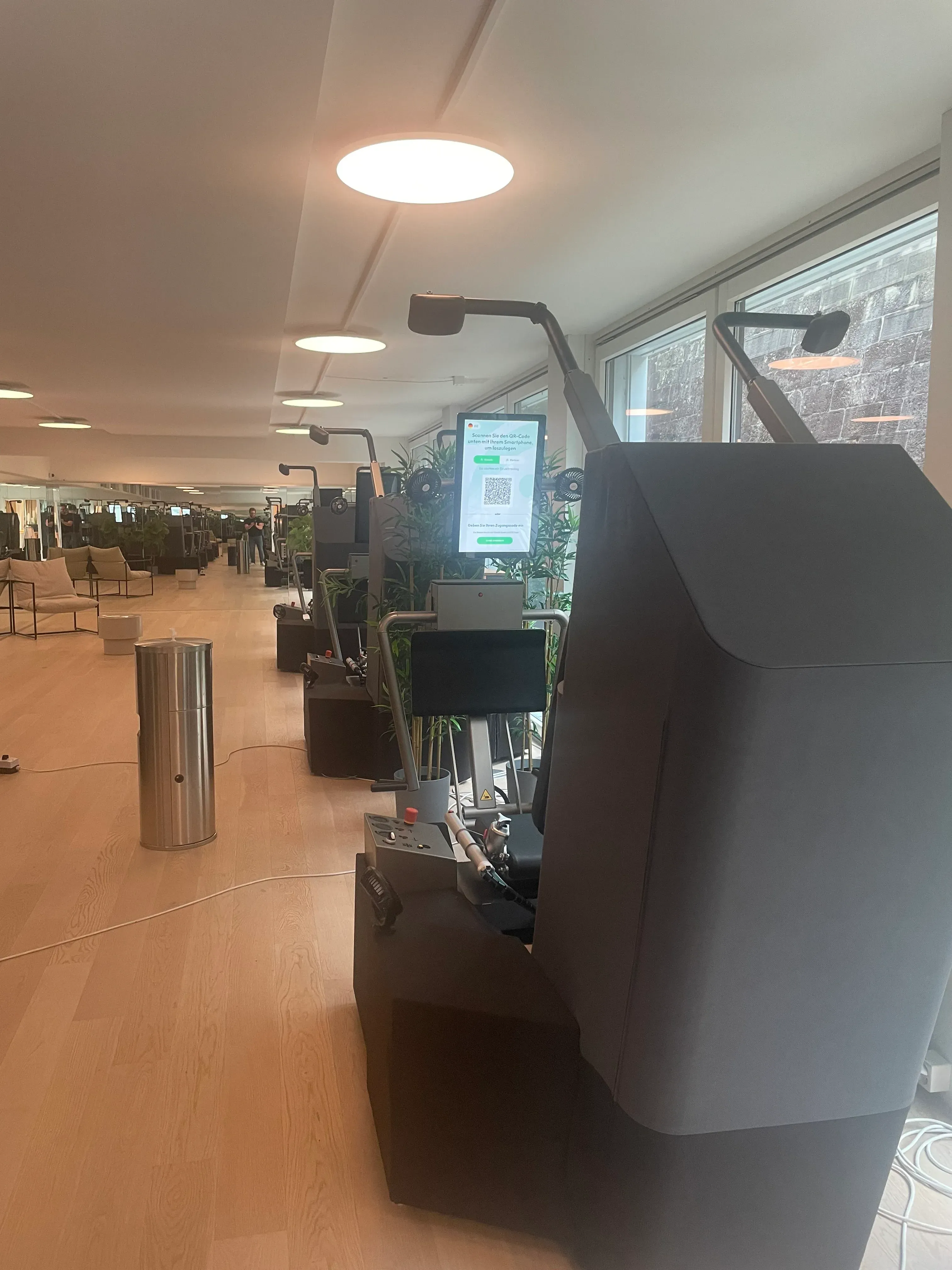 TomFit Hub Tiefenbrunnen